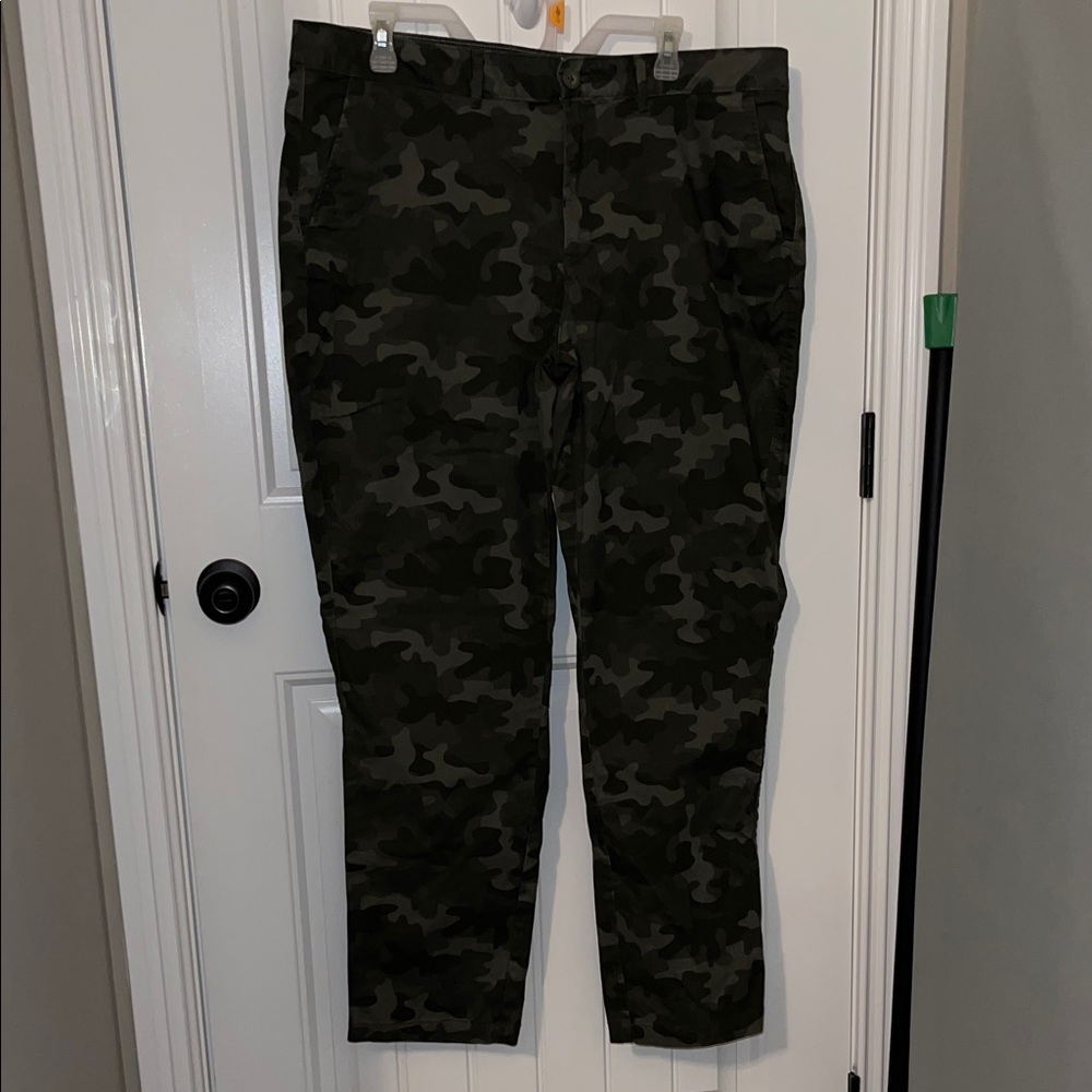 Eddie Bauer Women's Camouflage Straight Leg Pants